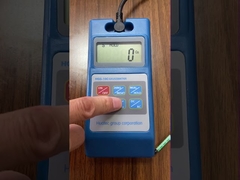 Cyfrowe mierniki Tesli mierzą pole magnetyczne i gęstość strumienia magnetycznego