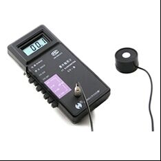 Precyzyjny miernik natężenia promieniowania UV-B 254nm 297nm Tester intensywności UV Miernik światła UV