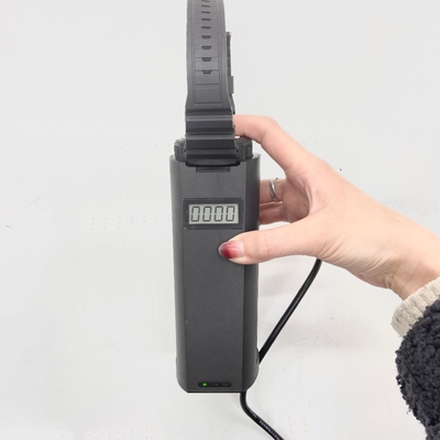 HRD-3 Rodzaj zegarka Osobisty dozimetr z zakresem wyświetlacza LCD Hp 10 0,00μSv-9999mSv i względnym błędem wewnętrznym ±10% 1mSv/h Cs-137