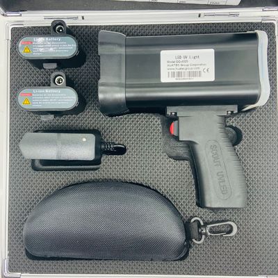 DG-4020 Podwójna lampa LED-UV przenośna