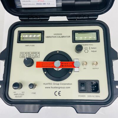 HG-5026 Vibration Calibrator with 0~2.0mm Range, 5mm and 8mm Probes, and 3 1/2 Digit Display for Accurate Vibration Testing
