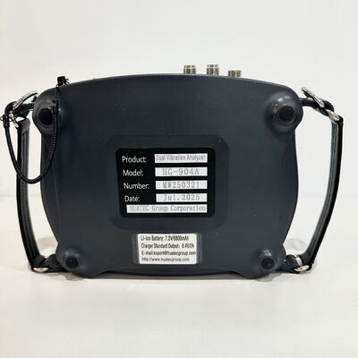 Czterokanałowy wielofunkcyjny analizator wibracji posiada wszechstronny port wejściowy, który może łączyć się z różnymi typami czujników.