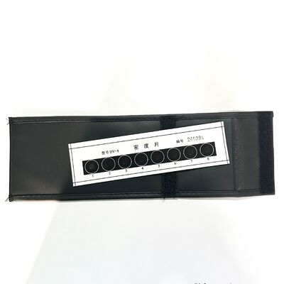 Film o gęstości światła z certyfikatem kalibracji