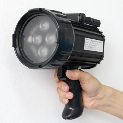 Ręczna lampa LED-UV Dtyle z podwójną funkcją UV i białego światła