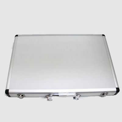 Przenośny sprzęt do badania cząstek magnetycznych